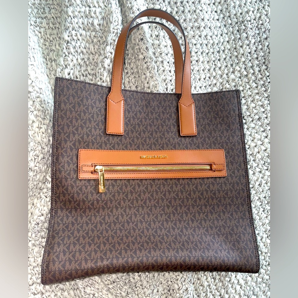 NWOT Michael Kors Tote